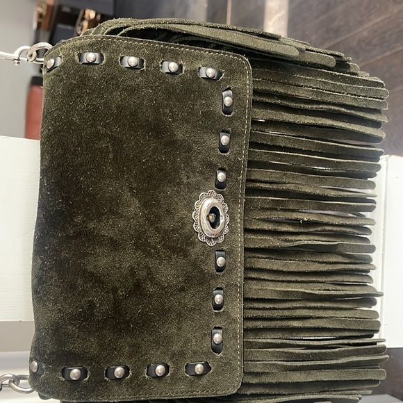 coach genuine suede  green 1942 collection  can be used as clutch or Crossbody - Picture 3 of 6